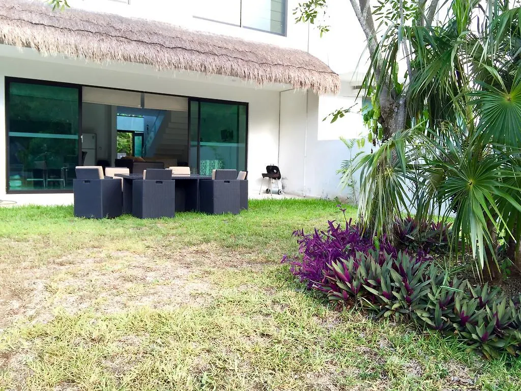 Perlita'S Home Regatta Puerto Morelos